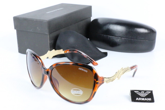 ARMANl Boutique Sunglasses 043